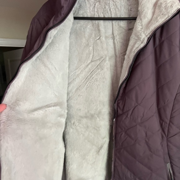 Women’s Jacket - Picture 5 of 5